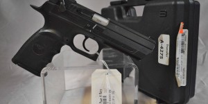 Magnum Research Baby Eagle 9mm  15+1
